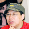 人民币持续贬值